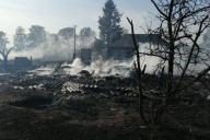 В Брагинском районе мужчина пытался сам потушить пожар и оказался в больнице с ожогами