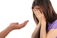 Что может спровоцировать депрессию у подростков, рассказали медики