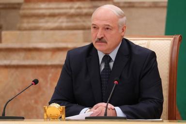 Лукашенко продлил действие программы семейного капитала на 2020-2024 годы. Потратить можно будет досрочно