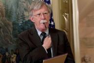 Болтон после увольнения раскритиковал внешнюю политику Трампа