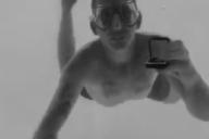 Мужчина делал предложение возлюбленной под водой и умер