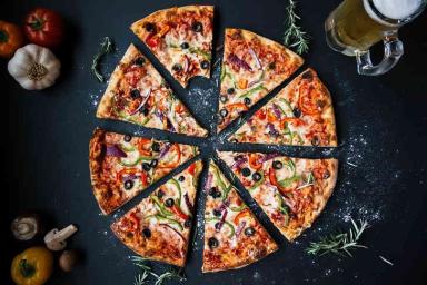 Женщина похудела на 32 килограмма на диете из пиццы и пасты