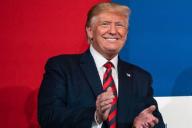 Трамп намекнул на скорый конец торговой войны с Китаем