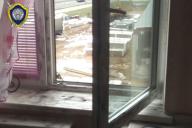 Оказалась заперта в квартире. В Гродно женщина решила спуститься по простыням