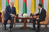 Лукашенко: дружба Беларуси и Украины будет ощущать давление и с Запада, и с Востока