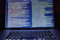 Microsoft сообщила об атаке иранских хакеров на аккаунты политиков США