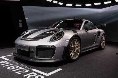 Новый Porsche 911 обзавёлся салоном из натуральной шерсти