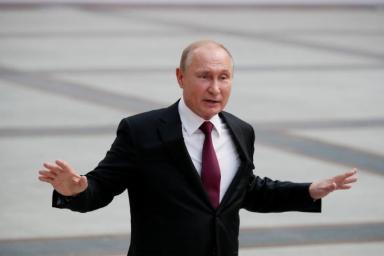 Владимир Путин повысил себе зарплату. Песков рассказал на сколько