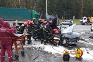 В МЧС рассказали подробности массового ДТП в Минске, в котором погиб человек