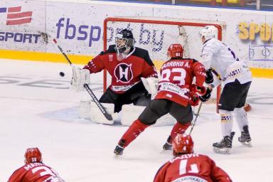 Хоккеисты Немана обыграли Могилев и вышли на первое место