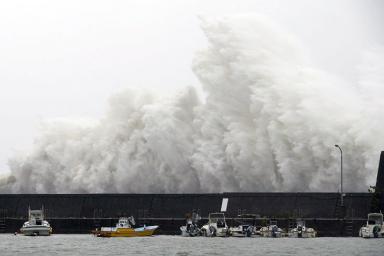 Посольство Беларуси в Японии предупреждает: надвигается опасный тайфун 