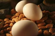 Диетологи назвали продукты, которые можно есть на ночь и худеть при этом