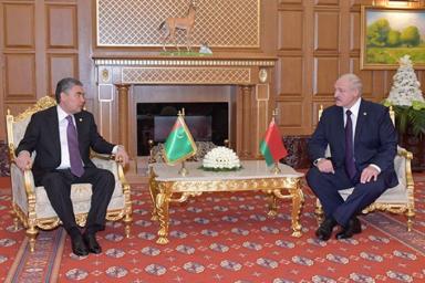 Лукашенко и Бердымухамедов поручили решить проблему с Гарлыкским ГОКом