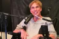 «Я не умираю, я трансформируюсь». Чтобы выжить, учёный превращает себя в первого киборга на Земле