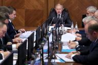 Румас: ситуация с экспортом непростая и не может устраивать, рост экономики продолжает замедляться