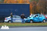 В Гродно маленький Nissan попал в настоящую мясорубку из фур