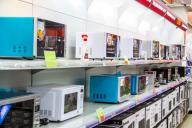 Под Минском администратор магазина украл свыше 5000 рублей 