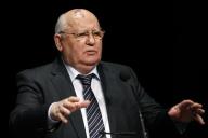 Горбачев написал короткое письмо Путину