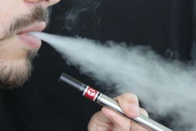 Ученые доказали, что даже кратковременное применение электронных сигарет опасно для здоровья