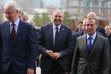 Румас предложил Медведеву построить высокоскоростную магистраль Минск – Москва