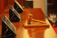 В Гомеле продают 6-этажное здание за 51 рубль 