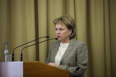 Щеткина уходит с должности заместителя главы Совета Республики 