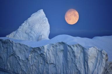 Ученые планируют предотвратить таяние ледников Арктики с помощью искусственного снега