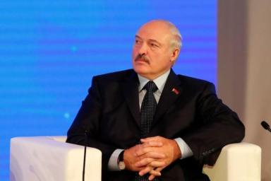 Лукашенко: хотелось бы пойти в полноценный отпуск, но это уже потом, в той жизни