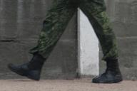 Шокирующее ЧП в армии: мертвого солдата-срочника нашли в кабинете командира в Калужской области. Под гримом на его лице обнаружили побои