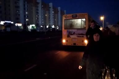 В Молодечно во время движения загорелся автобус с пассажирами