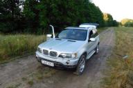 В Мозыре суд вынес приговор водителю BMW, который катал знакомую на капоте и задавил ее