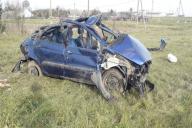 В Докшицком районе опрокинулось авто: непристегнутые водитель и его жена вылетели из салона