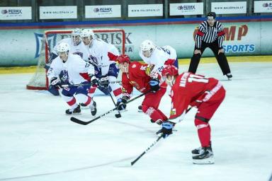 Хоккей. Сборная Беларуси удивила французов в Латвии: вот что случилось 