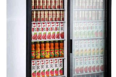 Преимущества холодильников со стеклянной дверью