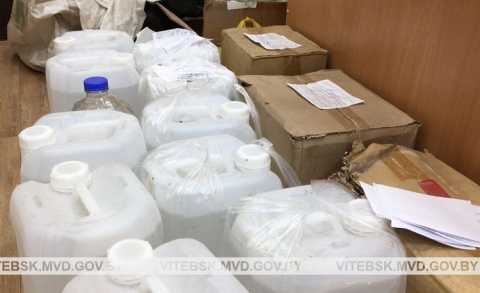 В Витебске милиция изъяла у мужчины 330 литров контрафактного алкоголя и 2 кг марихуаны